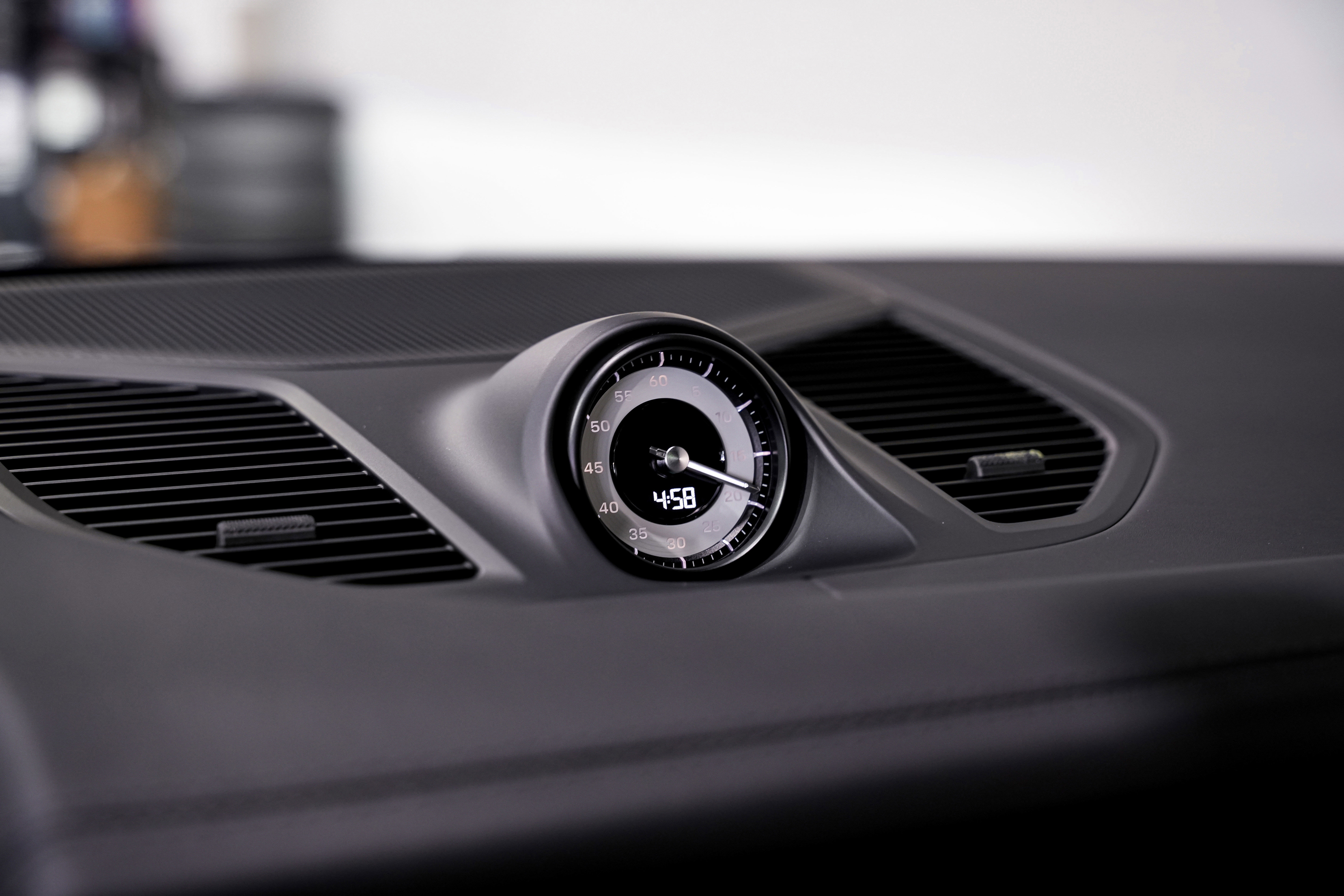 Used 2024 Porsche Cayenne S image 13