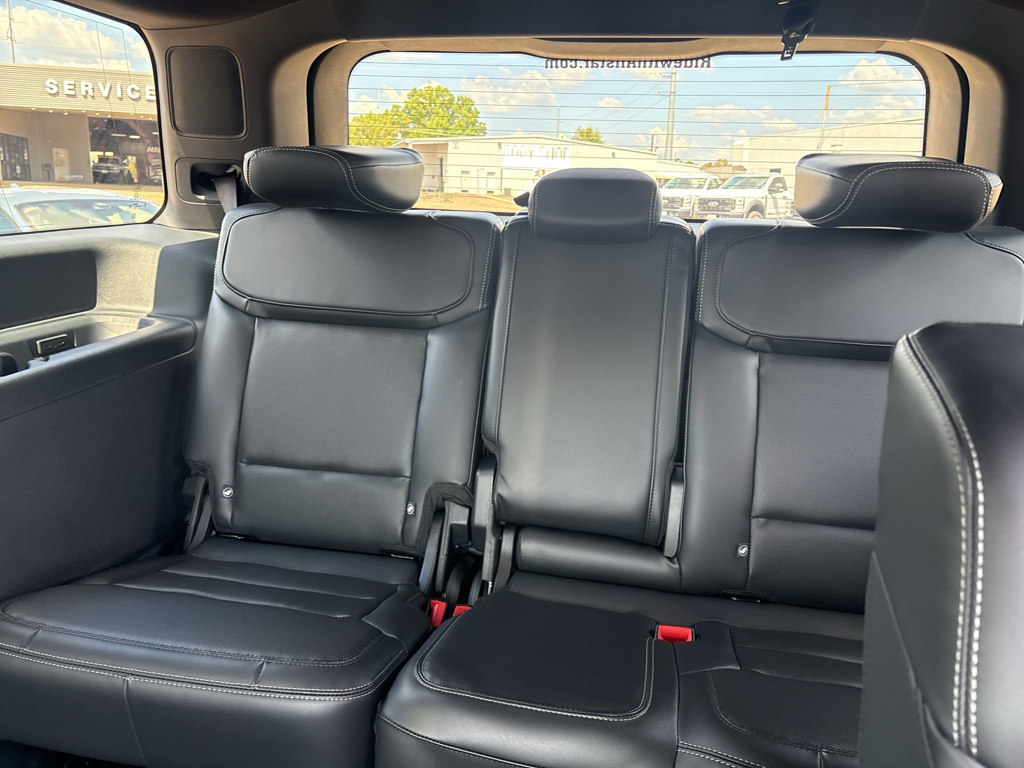 New 2027 Ford Expedition Platinum w/ Stealth Appearance Package AWD/4WD image 17