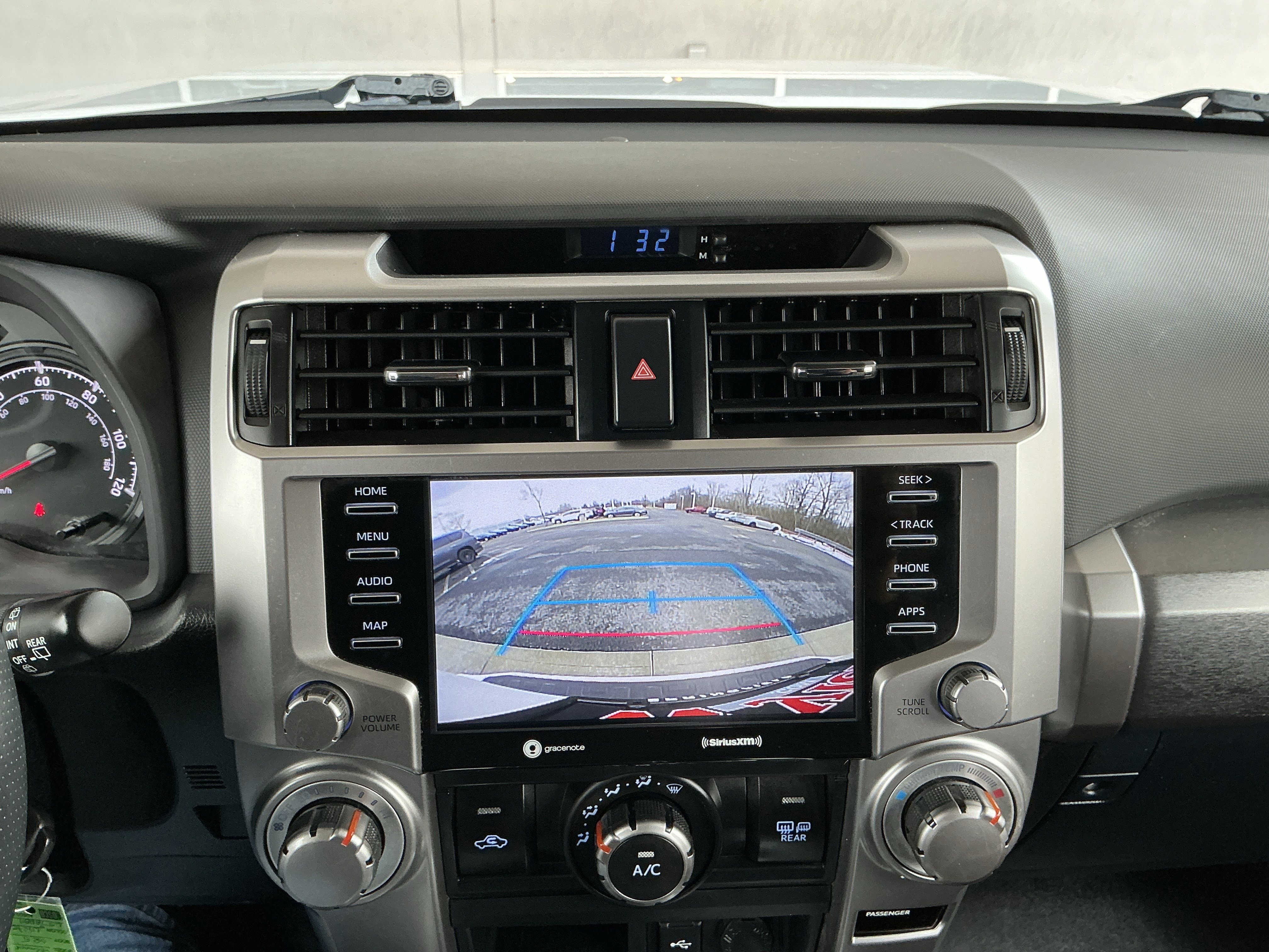 Used 2020 Toyota 4Runner SR5 image 10
