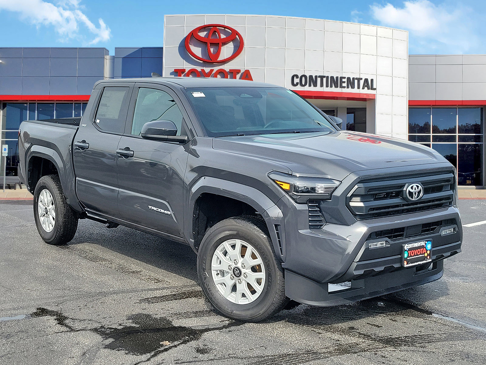 New 2026 Toyota Tacoma SR5