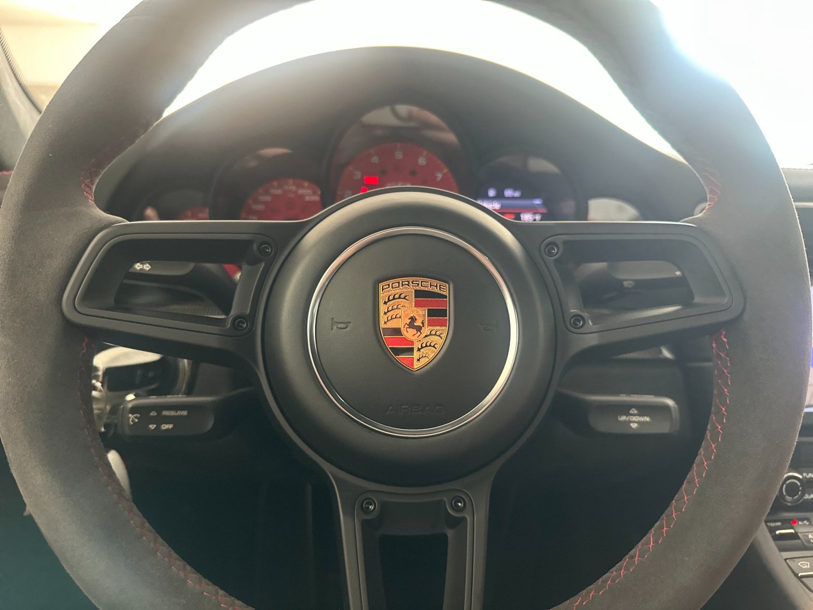 Certified 2018 Porsche 911 GT3 RWD image 18