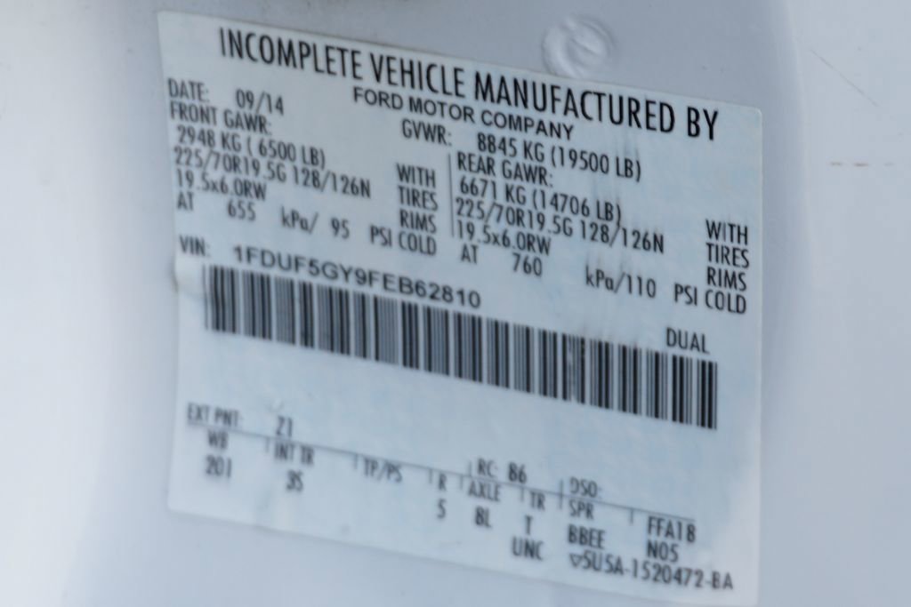 Used 2015 Ford F550 2WD Regular Cab Super Duty image 61