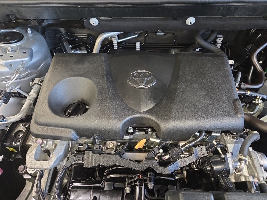 Used 2024 Toyota RAV4 XLE image 20