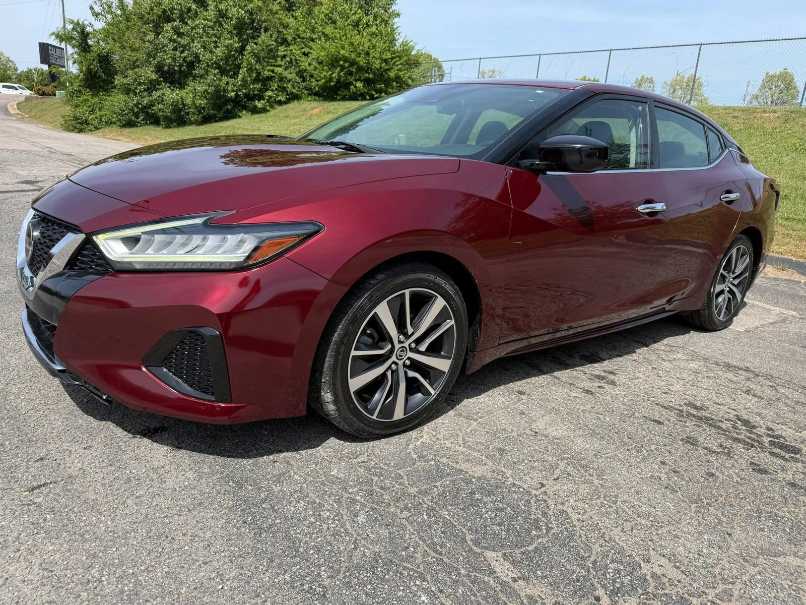 Used 2020 Nissan Maxima 3.5 S w/ Floor Mat Group FWD image 2