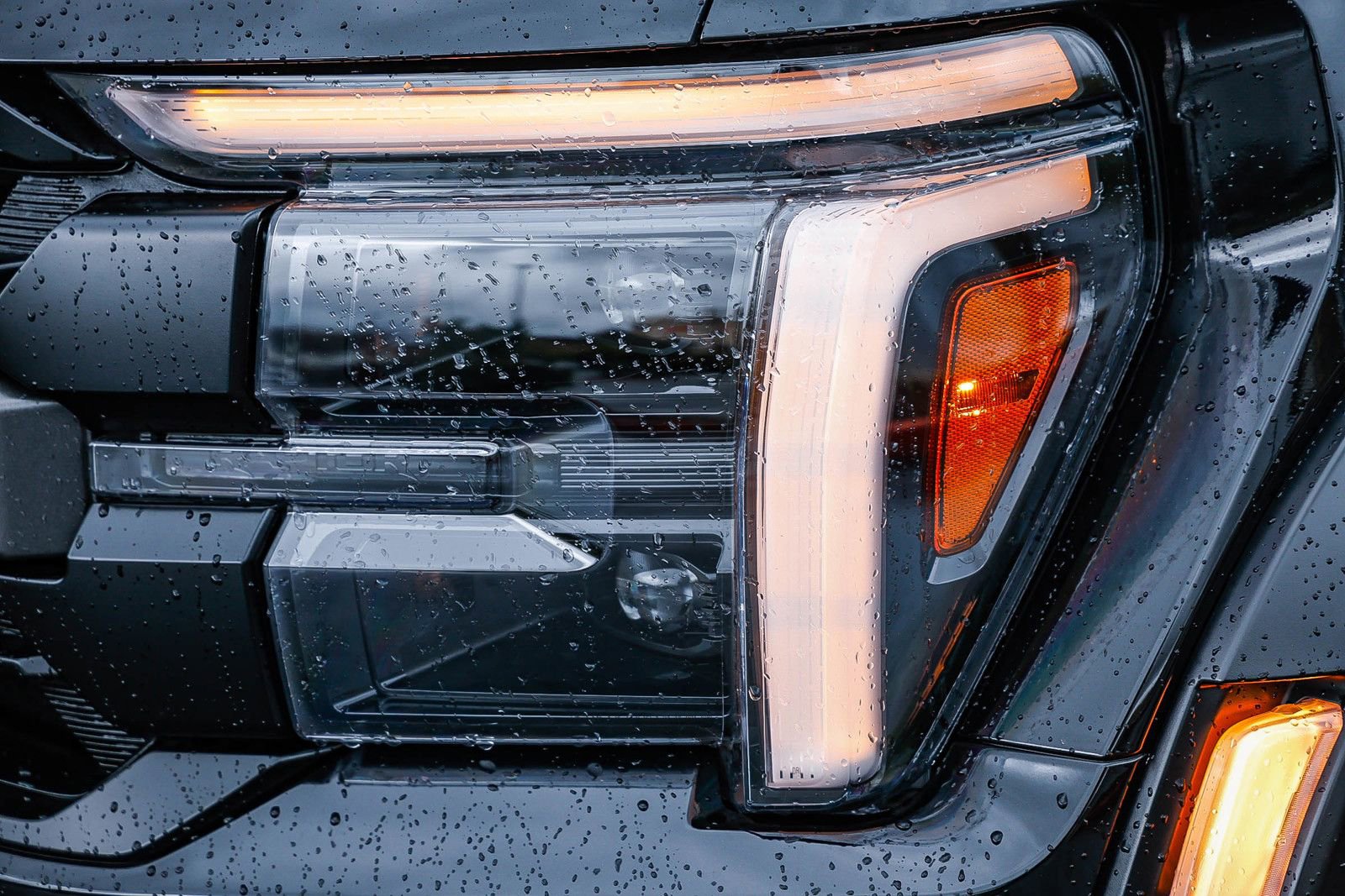 Used 2025 Ford F150 Raptor image 7