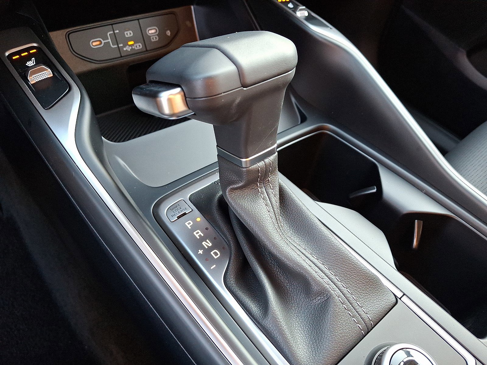 New 2026 Kia Sorento EX image 8