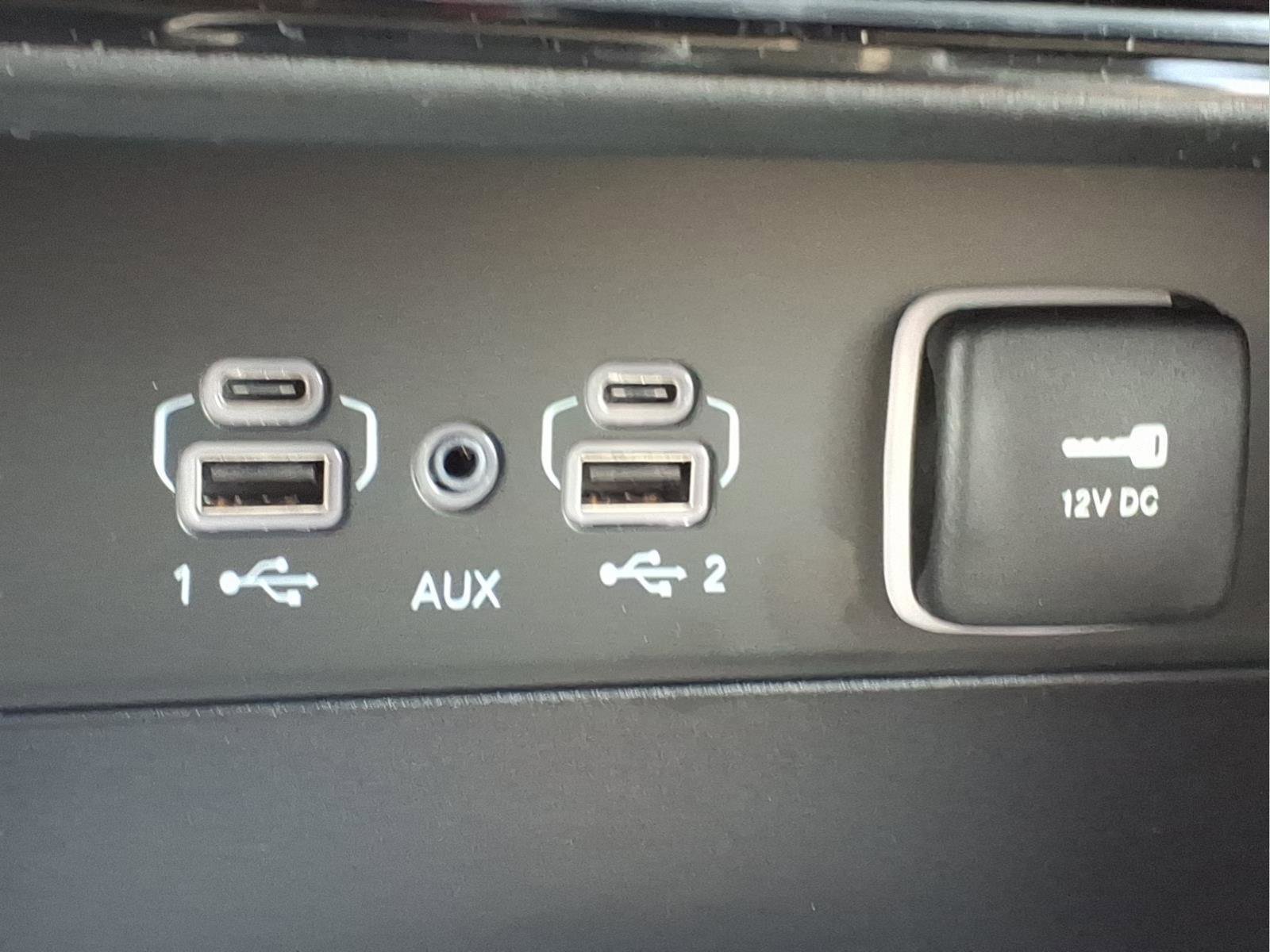 New 2025 Jeep Grand Cherokee L Limited w/ Black Appearance Package image 23