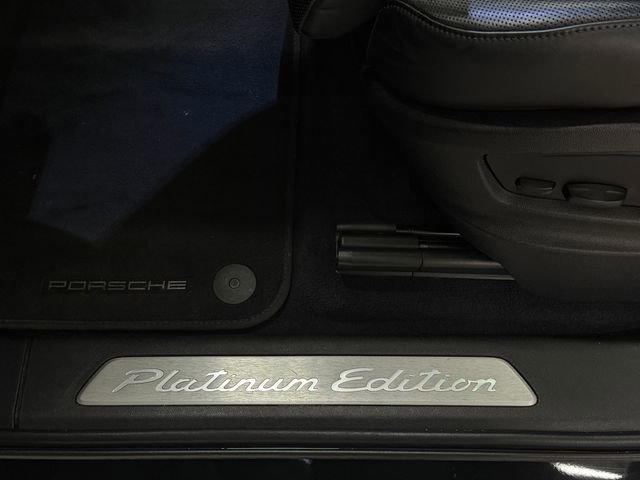 Certified 2023 Porsche Cayenne S image 36