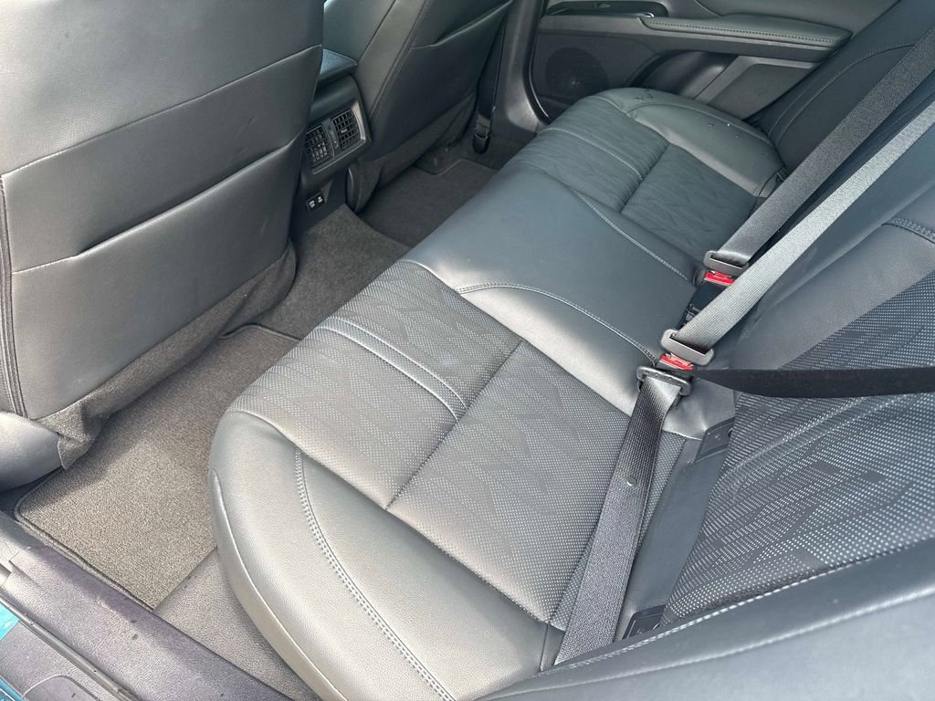 Used 2025 Toyota Camry XSE FWD image 16