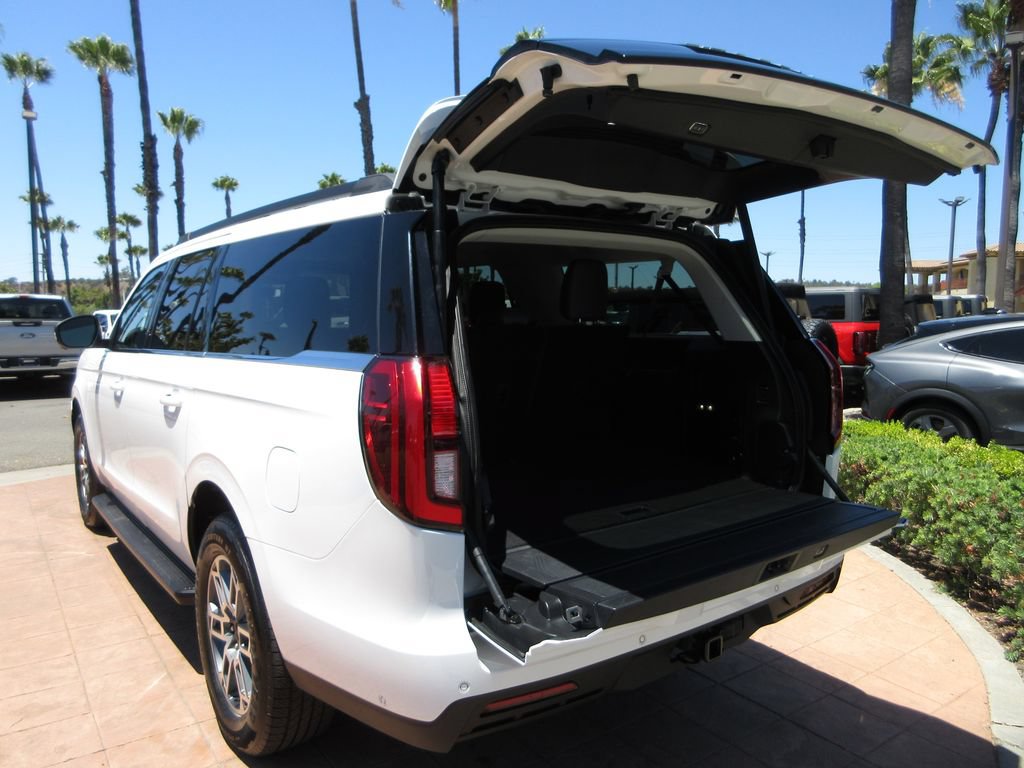 Certified 2025 Ford Expedition Max Active RWD image 24
