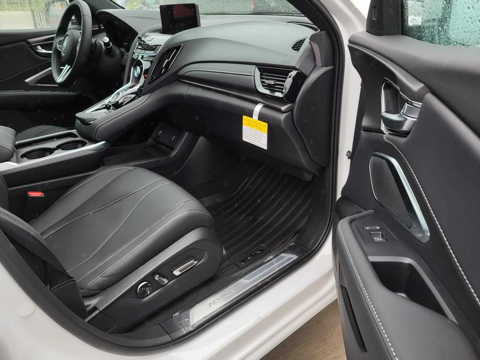 New 2026 Acura RDX SH-AWD image 8