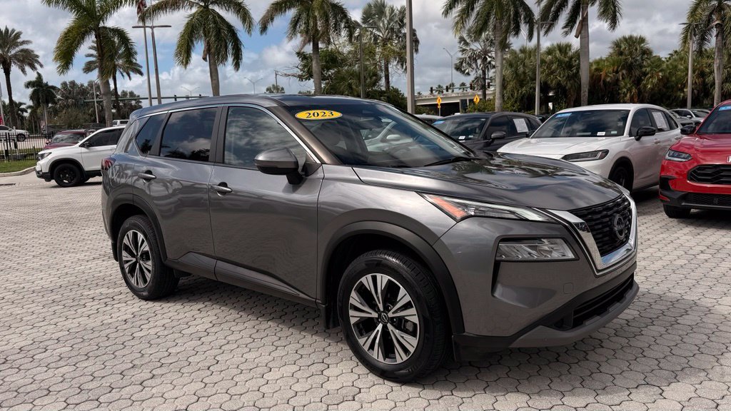 Used 2023 Nissan Rogue SV FWD image 14