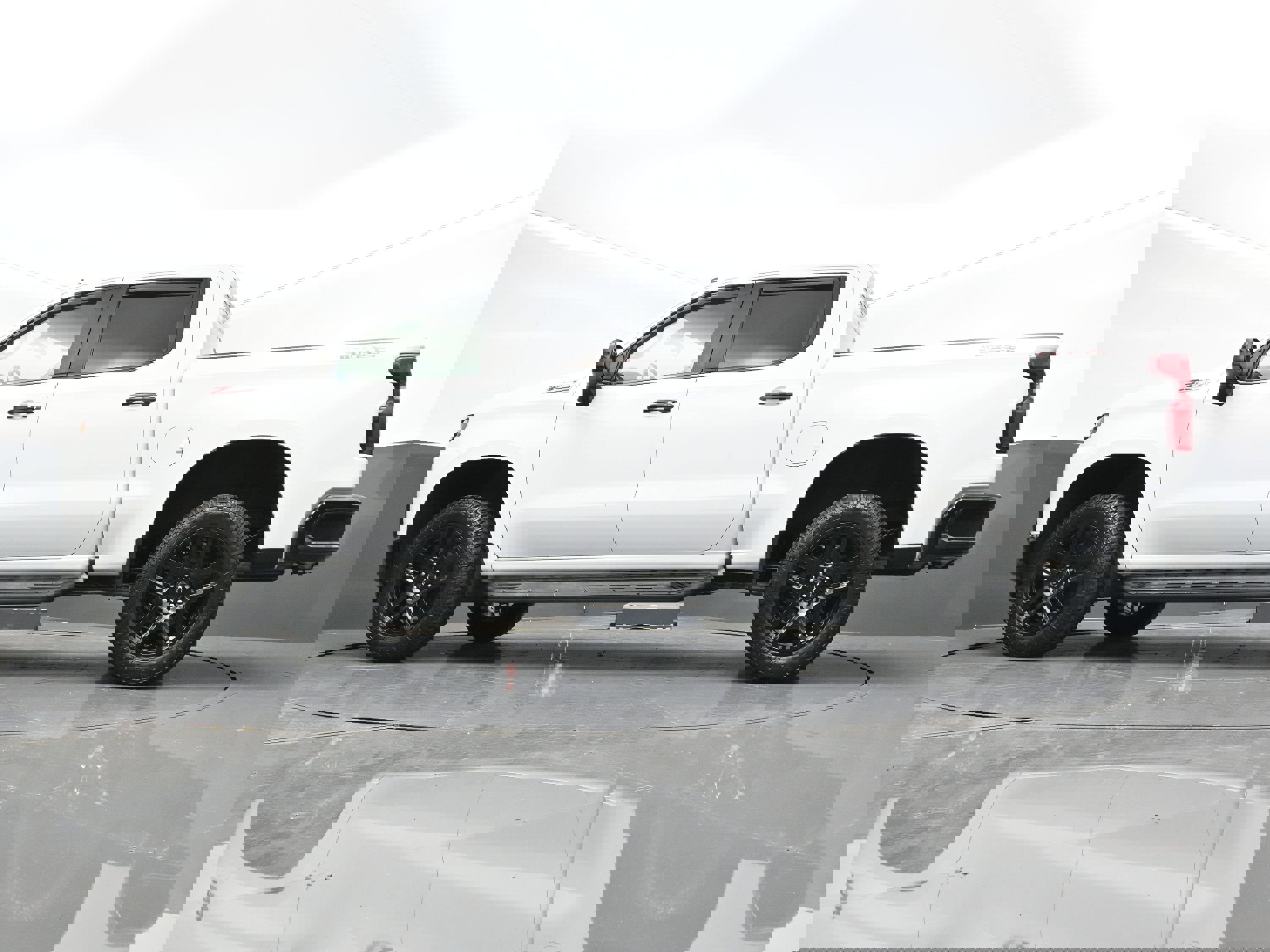 Used 2021 Chevrolet Silverado 1500 LT Trail Boss w/ Bed Protection Package image 41