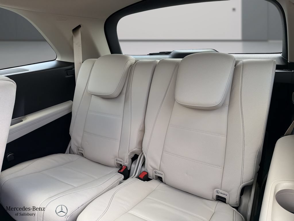 New 2026 Mercedes-Benz GLS 450 4MATIC image 17