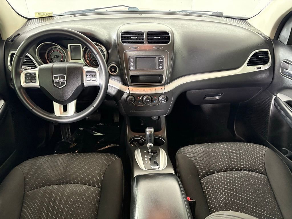 Used 2017 Dodge Journey SE w/ Flexible Seating Group image 30