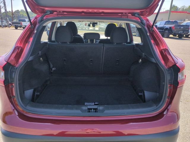 Used 2021 Nissan Rogue Sport S FWD image 28