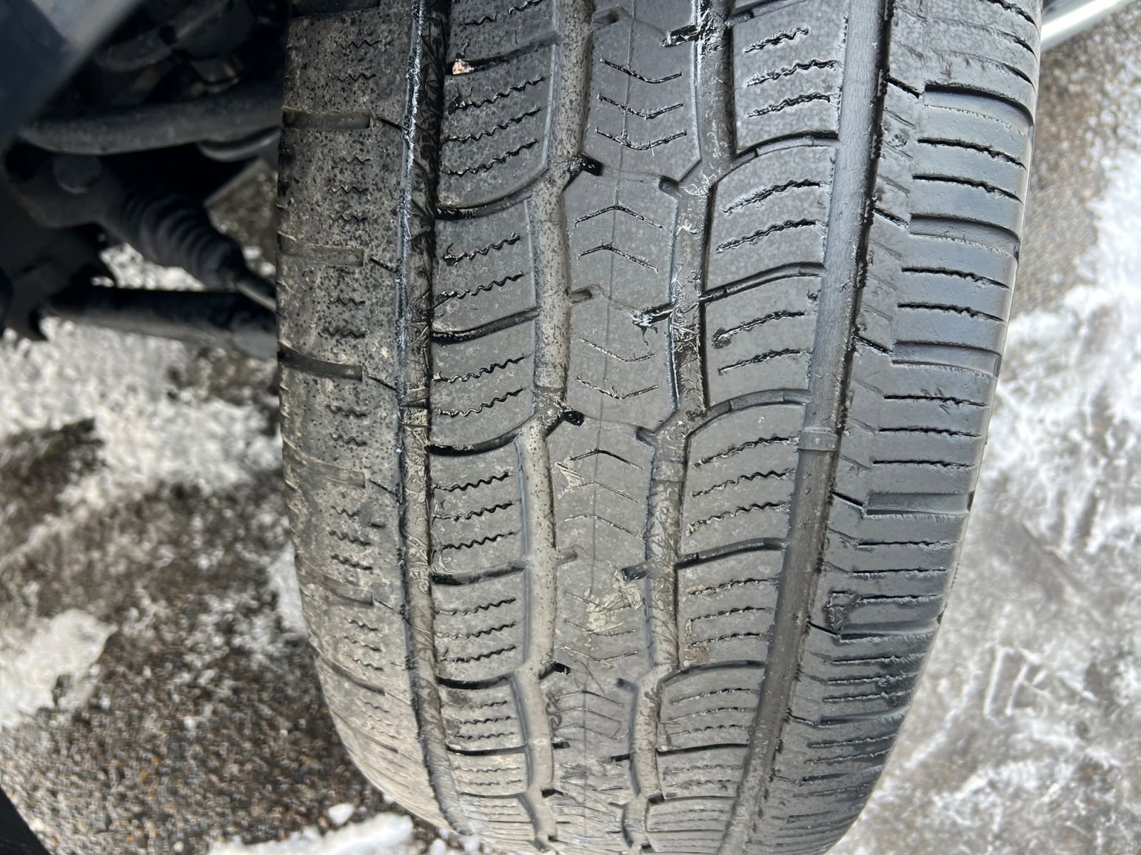 Used 2019 Chevrolet Suburban Premier image 41