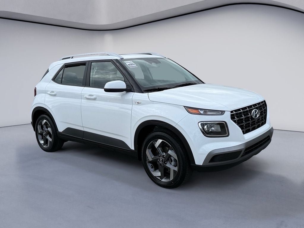 New 2026 Hyundai Venue SEL FWD image 7