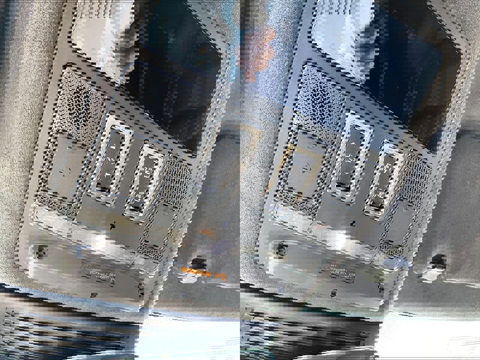 Used 2025 Jaguar F-PACE R-Dynamic S image 38