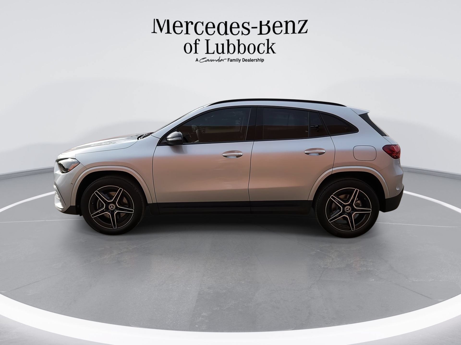 New 2025 Mercedes-Benz GLA 250 4MATIC image 4