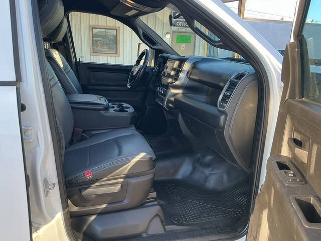 Used 2024 RAM 2500 Tradesman w/ Snow Chief Group AWD/4WD image 23