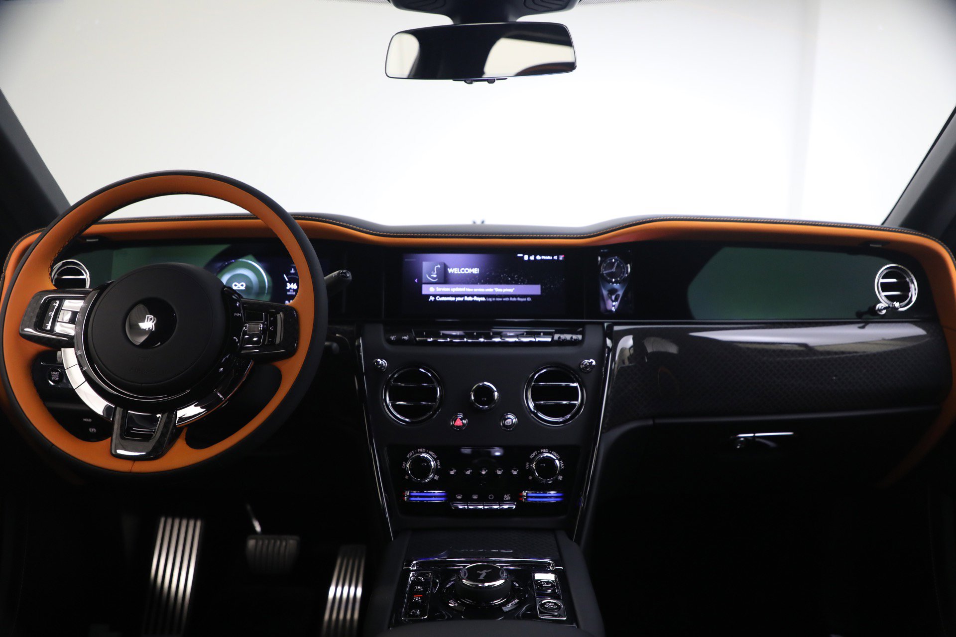 Certified 2026 Rolls-Royce Cullinan Black Badge image 4