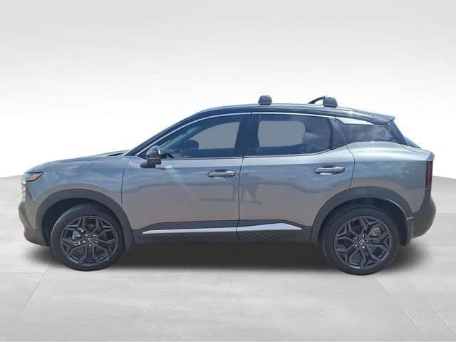 Certified 2025 Nissan Kicks SR FWD image 5