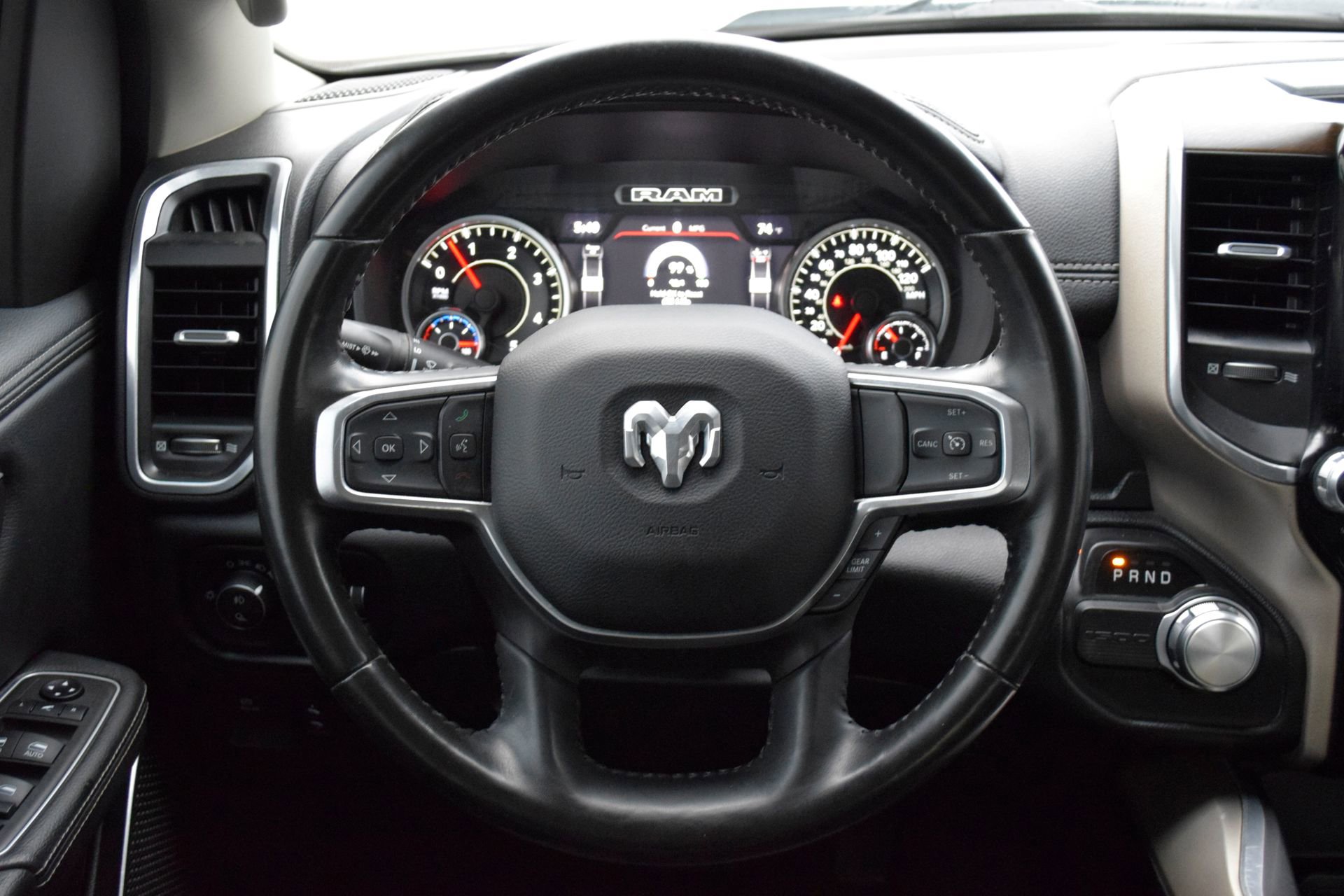 Used 2022 RAM 1500 Laramie image 8