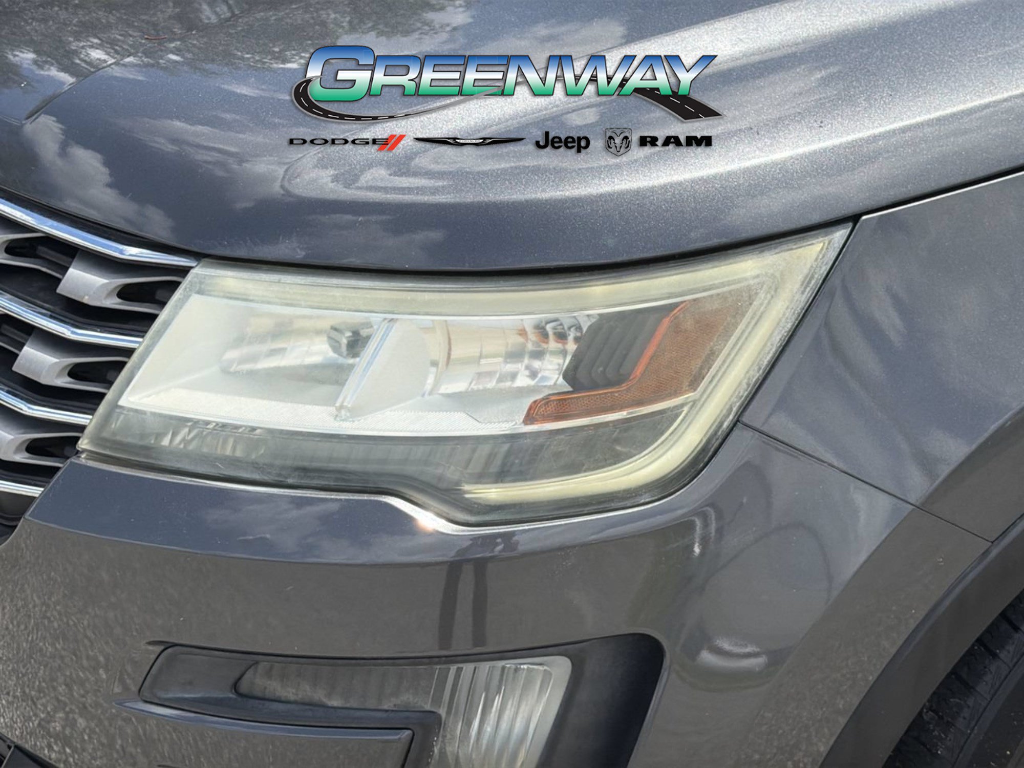 Used 2016 Ford Explorer XLT w/ Equipment Group 202A FWD image 33