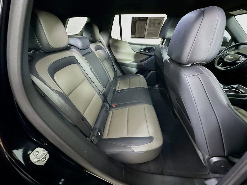 Used 2025 Chevrolet Equinox LT w/ Convenience Package II image 10