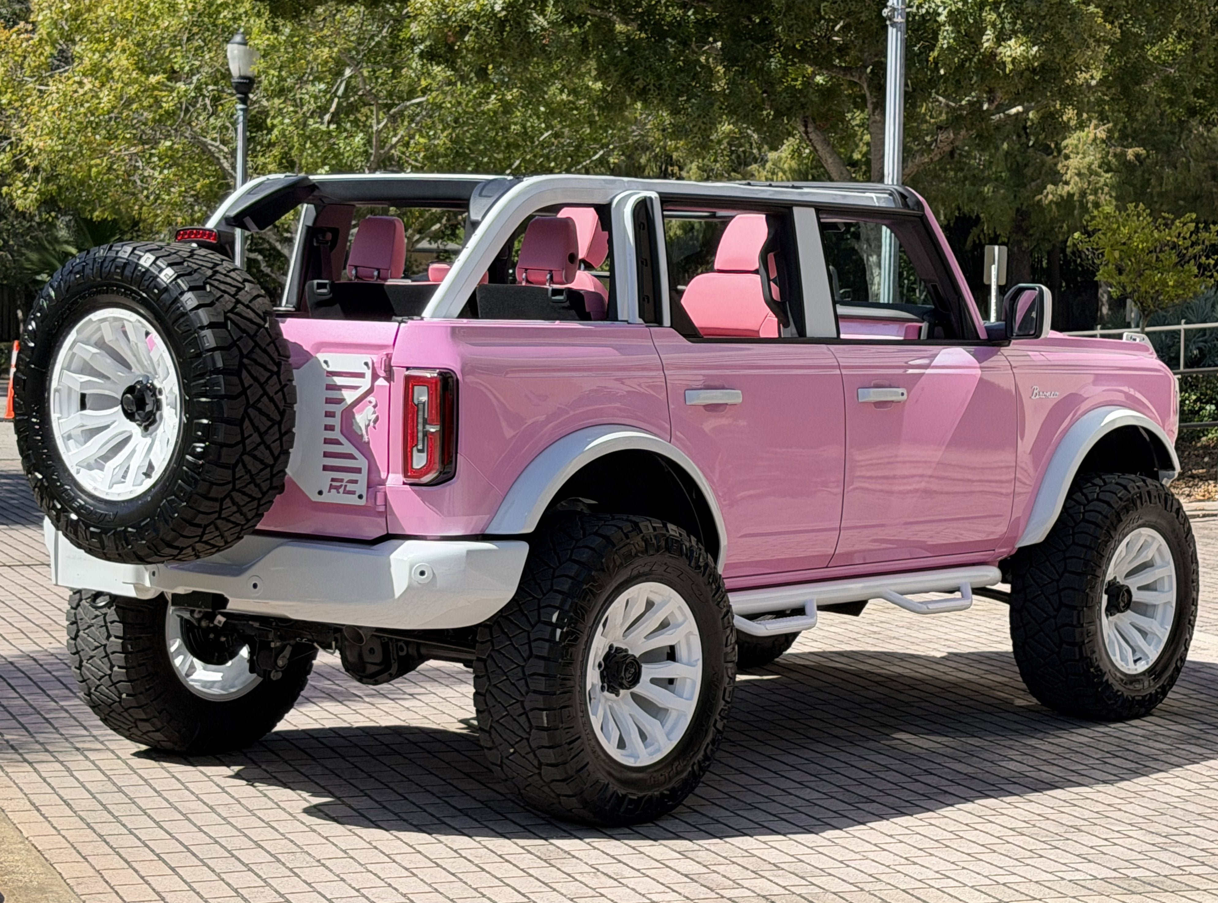 Used 2025 Ford Bronco Outer Banks AWD/4WD image 33