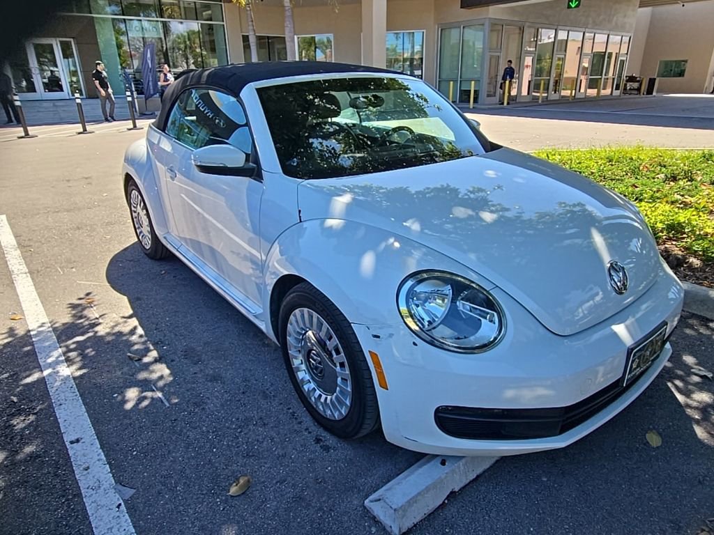 Used 2013 Volkswagen Beetle 2.5 image 10