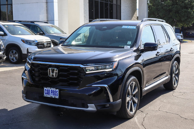 Used 2024 Honda Pilot Elite image 4