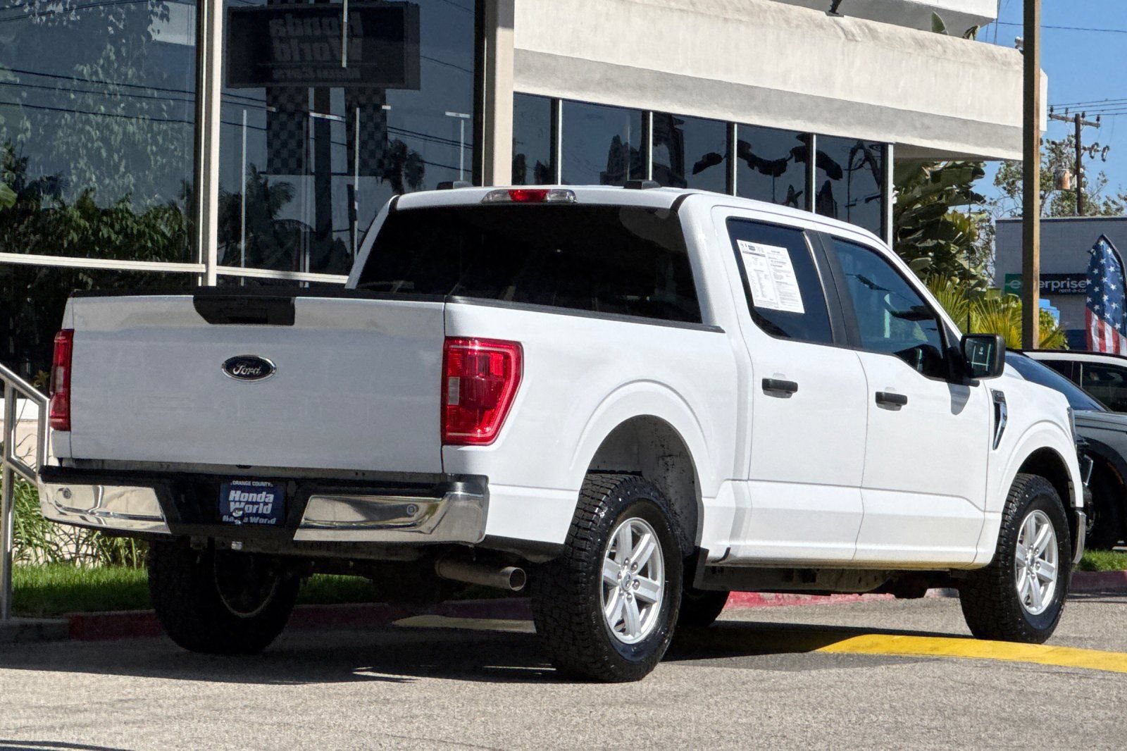 Used 2023 Ford F150 XLT RWD image 4