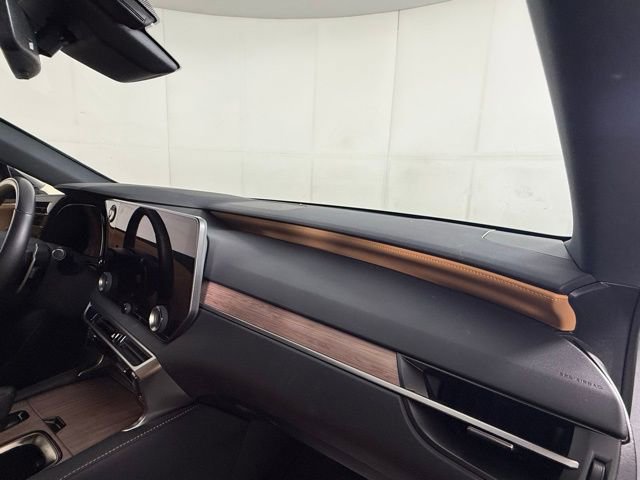 Used 2025 Lexus RX 350 Premium w/ Accessory Package (Z1) image 33