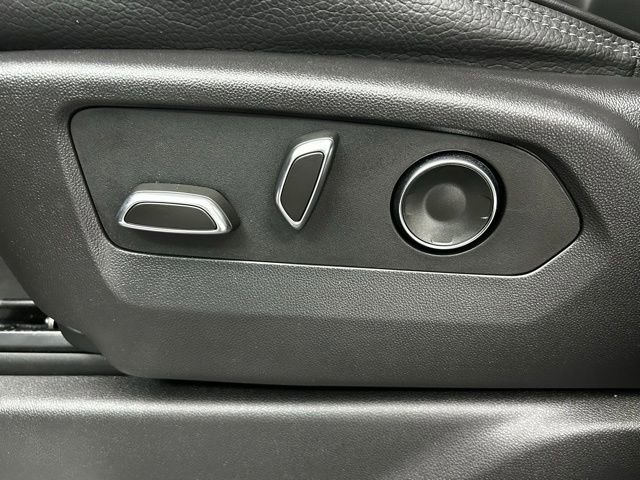 Used 2024 GMC Sierra 1500 Denali w/ Denali Reserve Package image 13