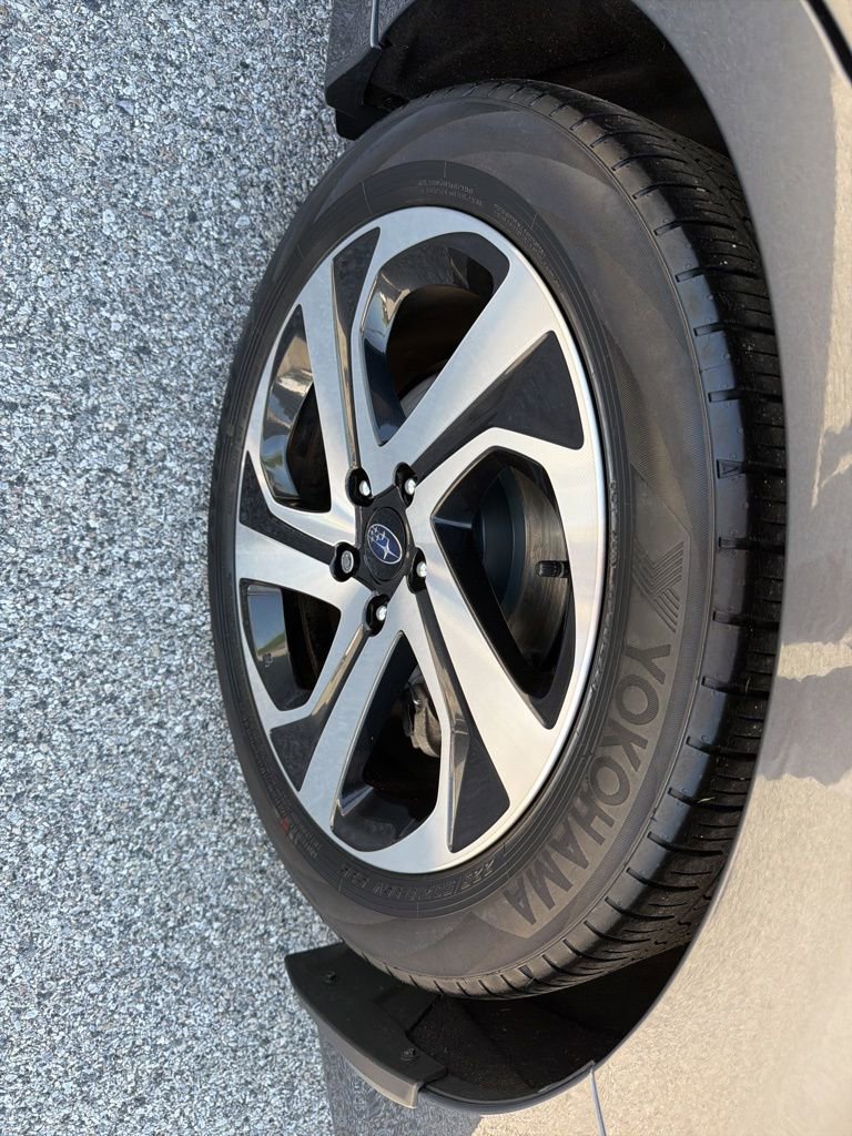 Used 2022 Subaru Legacy Limited AWD/4WD image 17