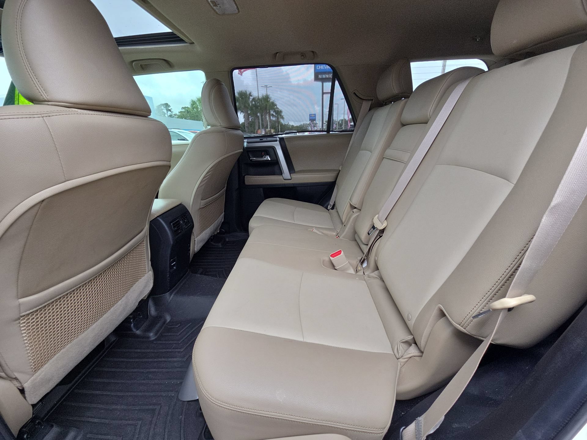Used 2017 Toyota 4Runner SR5 Premium RWD image 28