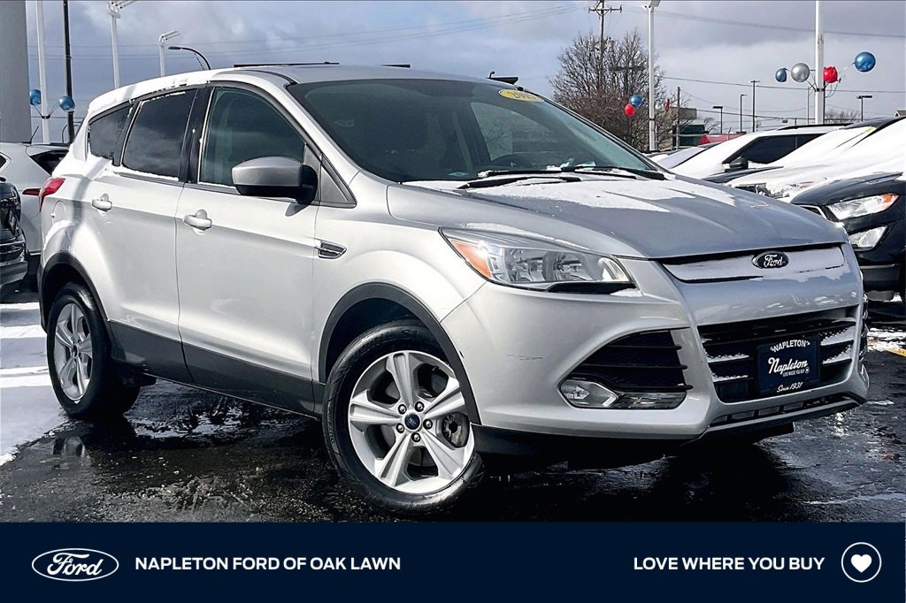 Used 2015 Ford Escape SE image 1