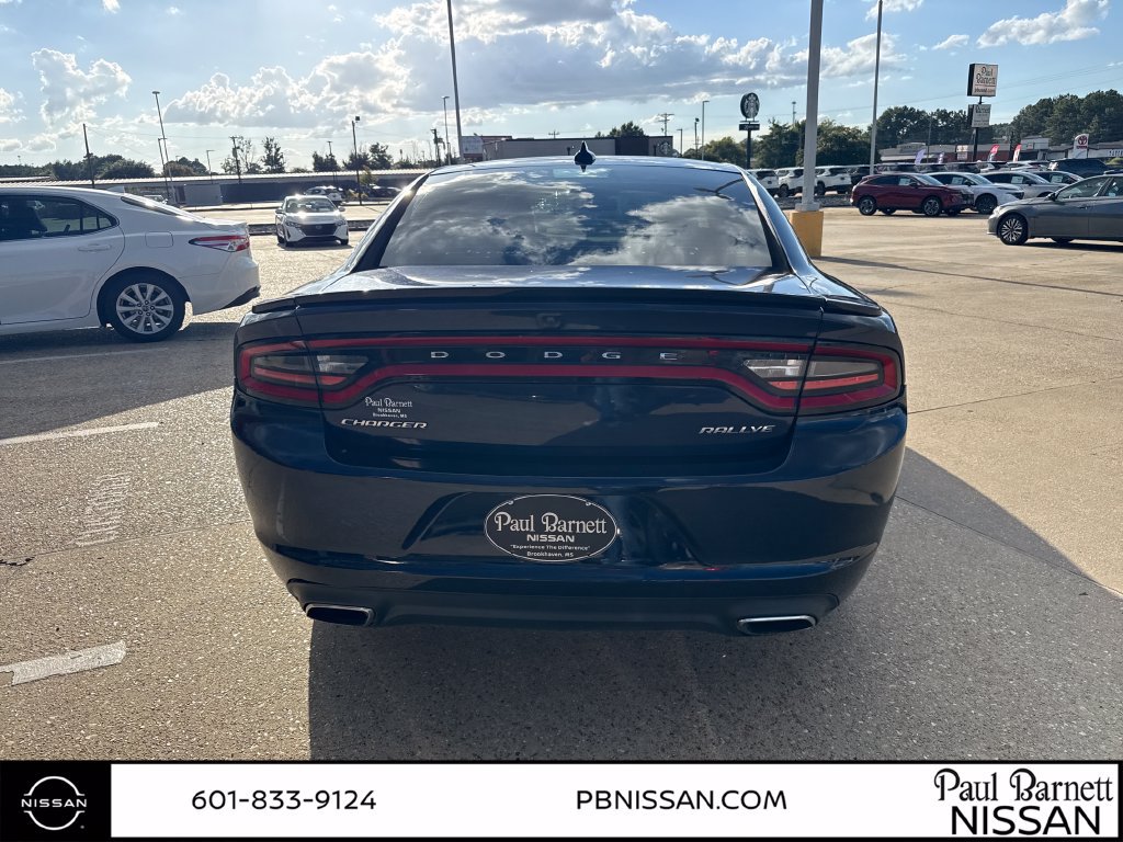 Used 2016 Dodge Charger SXT w/ Rallye Group RWD image 14