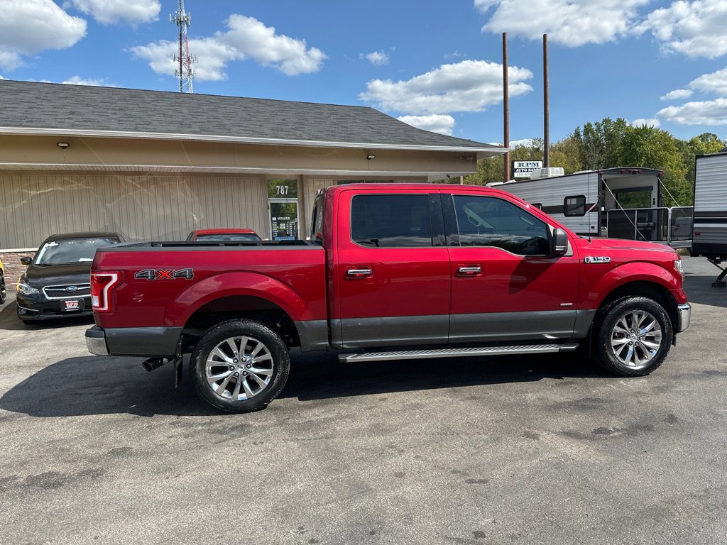 Used 2017 Ford F150 XLT w/ Equipment Group 302A Luxury image 6