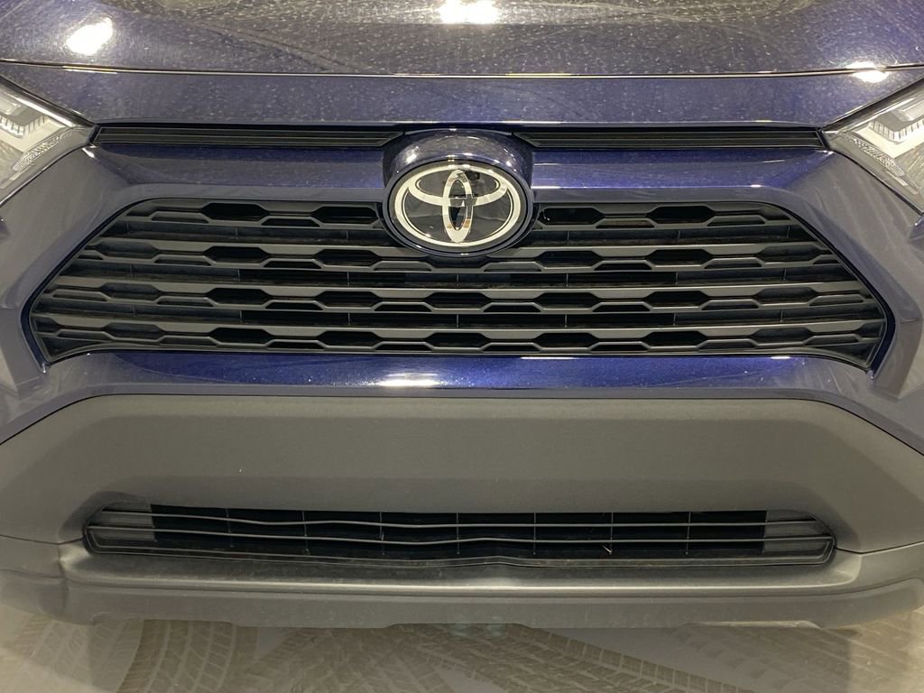 Used 2024 Toyota RAV4 XLE image 26