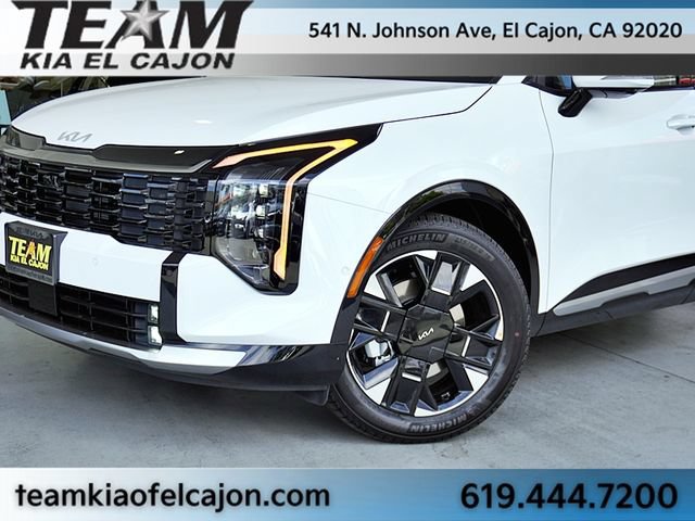 New 2026 Kia Sportage SX FWD image 3