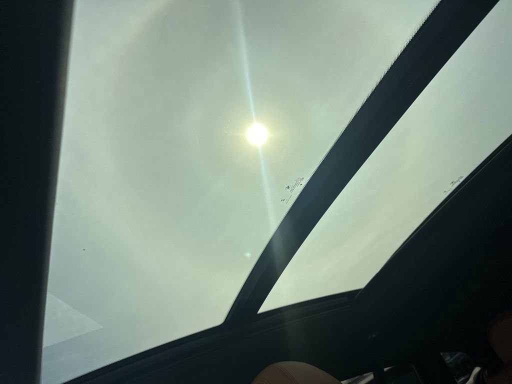 Used 2024 BMW X4 M40i w/ Premium Package image 23