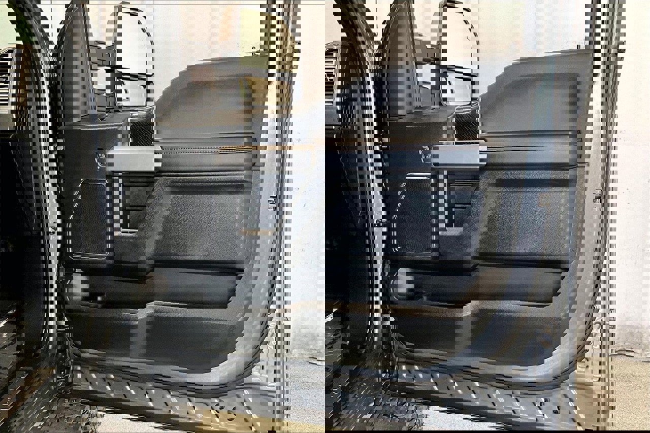 Certified 2021 Ford F250 Platinum w/ Tremor Off-Road Package image 26