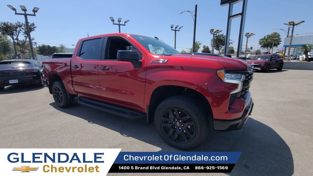 Certified 2025 Chevrolet Silverado 1500 LT Trail Boss w/ Convenience Package II AWD/4WD image 2