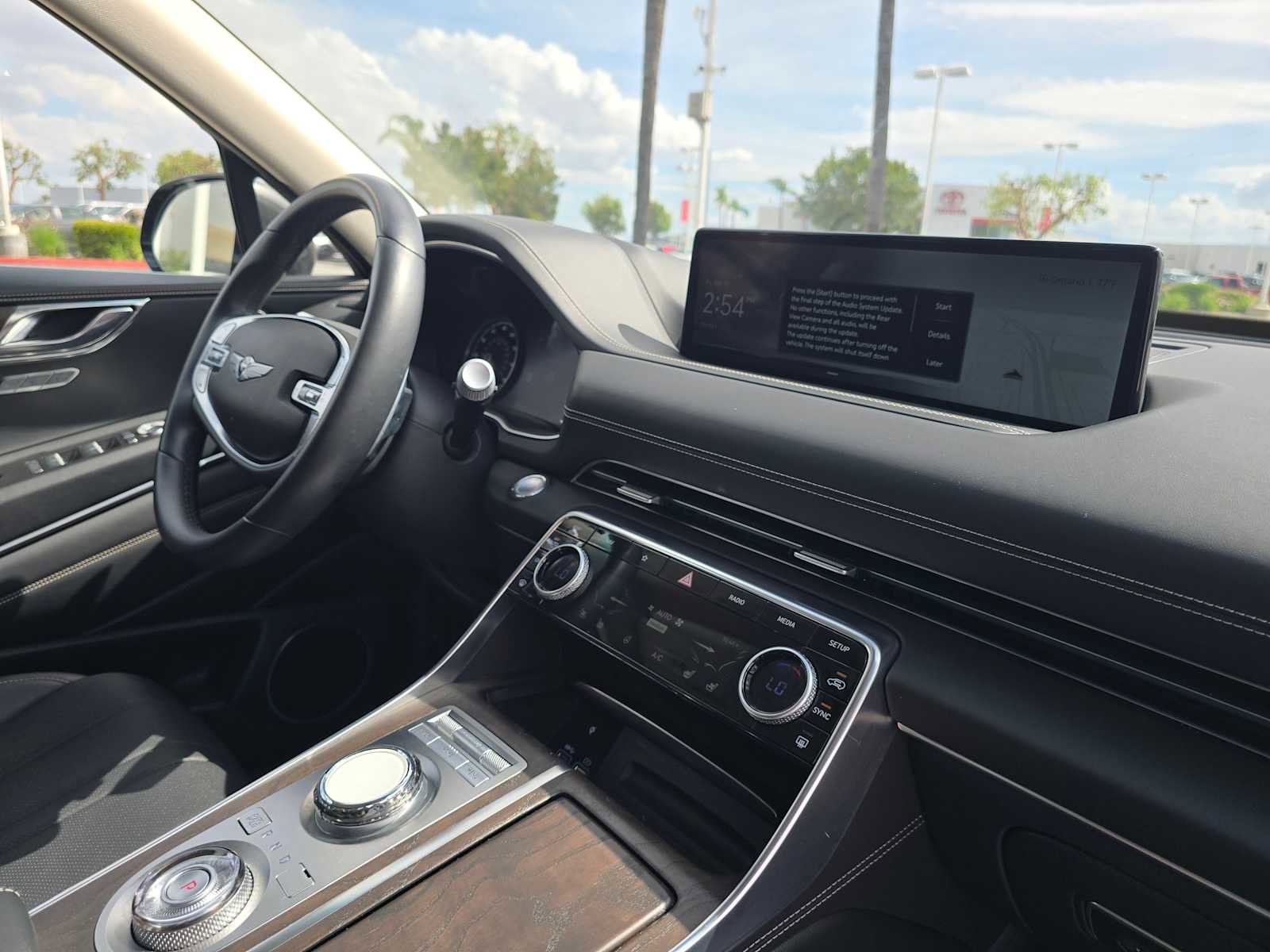 Used 2024 Genesis GV80 3.5T image 10