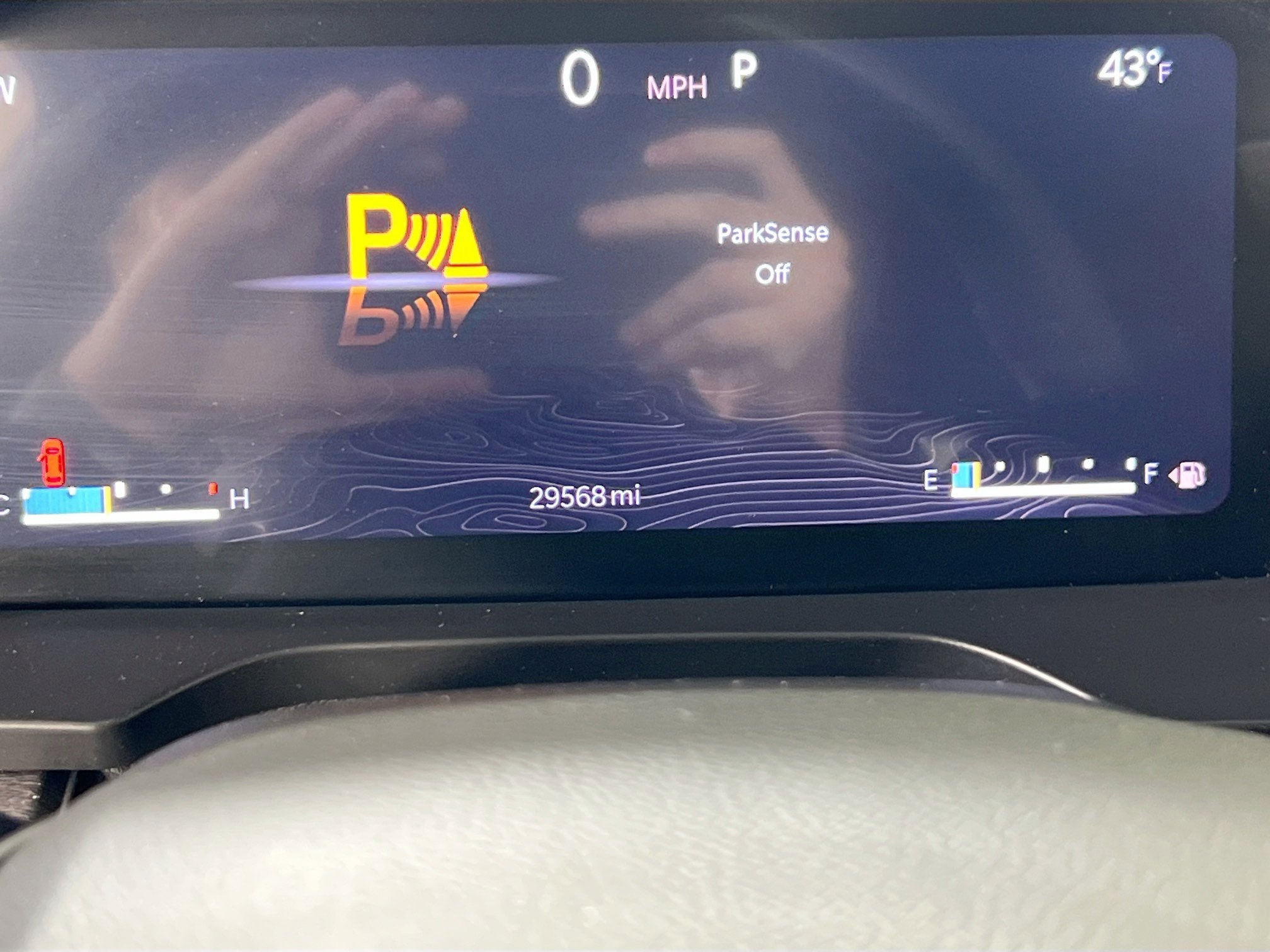 Used 2023 Jeep Grand Cherokee Limited w/ Black Appearance Package image 12