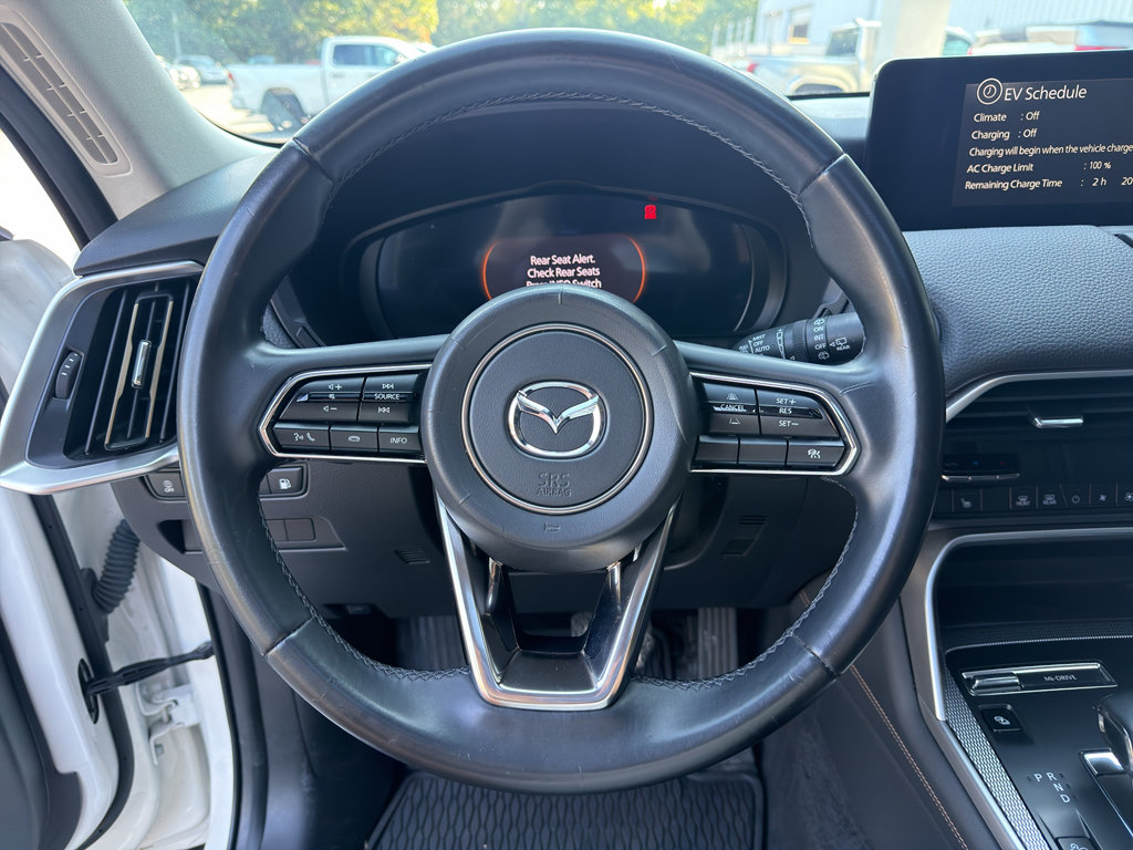 Used 2025 MAZDA CX-90 Plug-In Hybrid w/ Preferred AWD/4WD image 15
