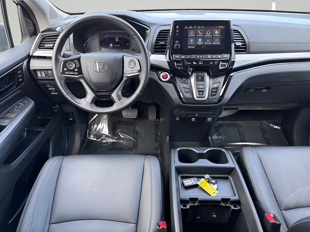 Used 2023 Honda Odyssey Touring image 5